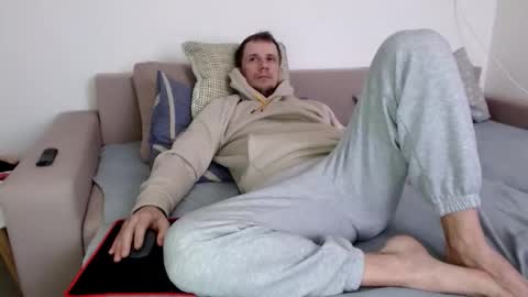 Snapshot of nikkiaadel chatting on October 1, 6:41 am Nick online show from October 1, 6:41 am