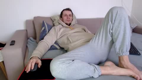 Snapshot of nikkiaadel chatting on October 6, 6:55 am Nick online show from October 6, 6:55 am