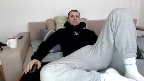 Snapshot of nikkiaadel chatting on October 18, 7:09 am Nick online show from October 18, 7:09 am