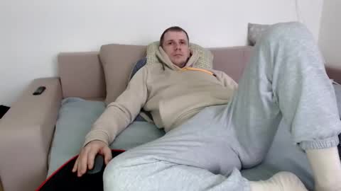 Snapshot of nikkiaadel chatting on October 21, 6:58 am Nick online show from October 21, 6:58 am