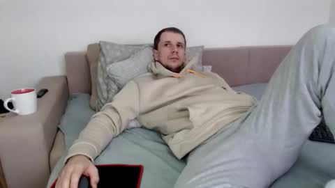 Snapshot of nikkiaadel chatting on November 7, 8:25 am Nick online show from November 7, 8:25 am