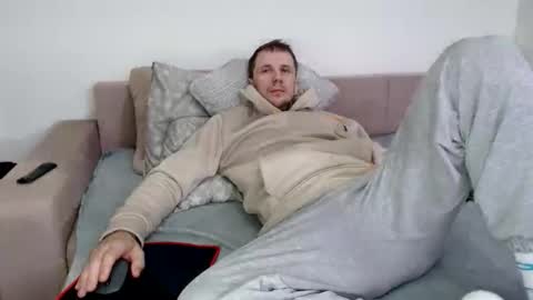 Snapshot of nikkiaadel chatting on November 8, 8:25 am Nick online show from November 8, 8:25 am