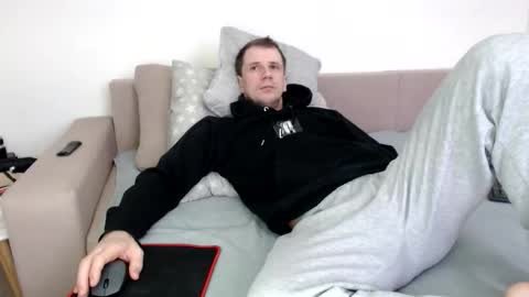 Snapshot of nikkiaadel chatting on November 16, 8:09 am Nick online show from November 16, 8:09 am