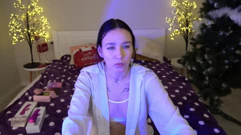 Snapshot of nikkigoldx chatting on January 4, 7:02 pm Nikki online show from January 4, 7:02 pm