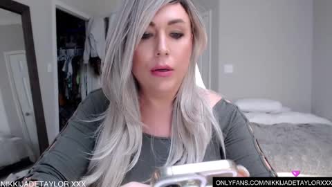 Nikki Jade Taylor online show from February 24, 1:24 am