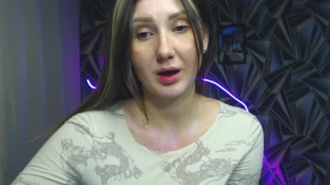 Snapshot of nikkikiss___ chatting on April 10, 6:45 pm nikkikiss___ online show from April 10, 6:45 pm