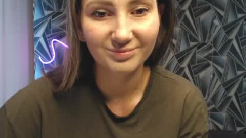 Snapshot of nikkikiss___ chatting on May 25, 1:11 am nikkikiss___ online show from May 25, 1:11 am