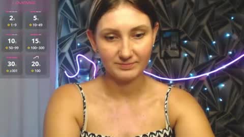 nikkikiss___ online show from July 6, 9:39 am