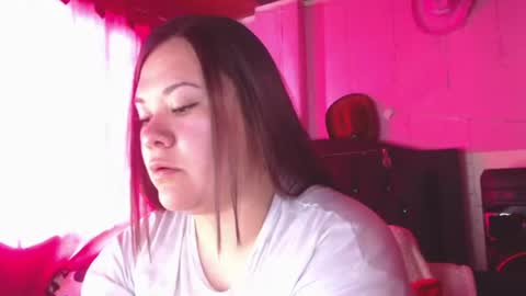 Snapshot of nikkirous_ chatting on June 24, 5:01 pm Nikkirous online show from June 24, 5:01 pm