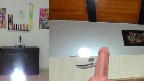 Snapshot of nikky__rosse chatting on March 13, 11:06 am nikky__rosse online show from March 13, 11:06 am