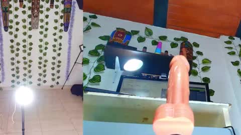 Snapshot of nikky__rosse chatting on March 14, 10:42 am nikky__rosse online show from March 14, 10:42 am