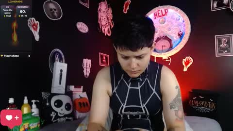 Nikky online show from October 17, 1:03 pm