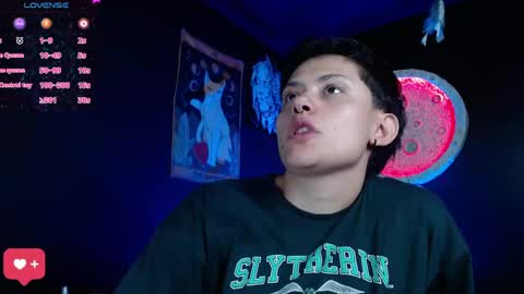 Snapshot of nikky_tomboy444 chatting on May 27, 7:11 pm Nikky online show from May 27, 7:11 pm