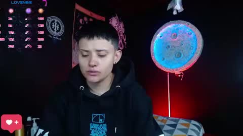 Snapshot of nikky_tomboy444 chatting on July 2, 12:44 pm Nikky online show from July 2, 12:44 pm