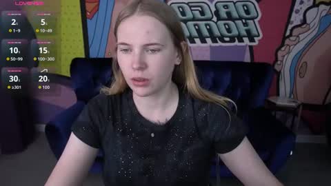 Snapshot of nikkyreyyy chatting on June 9, 5:30 am nikkyreyyy online show from June 9, 5:30 am