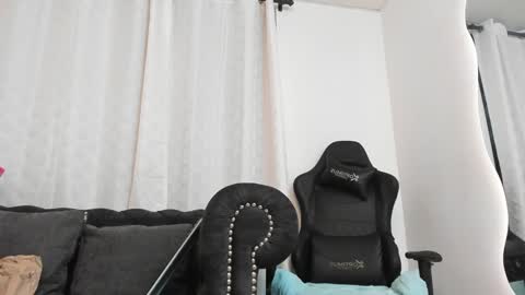 niklause_froid online show from February 7, 11:13 pm