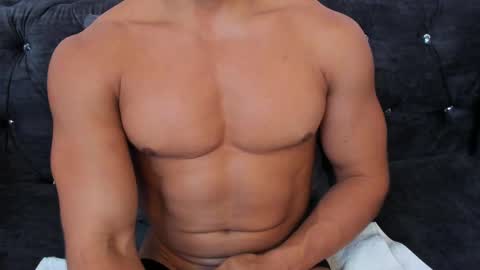 niklause_froid online show from February 23, 1:13 am