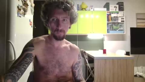 niknik39 online show from November 2, 10:45 pm