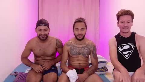 niko_roko online show from October 24, 5:26 am