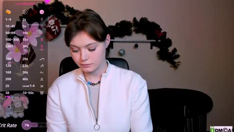 Snapshot of nikol_kitt chatting on December 25, 7:56 pm Little Niko Help me reach my goals online show from December 25, 7:56 pm