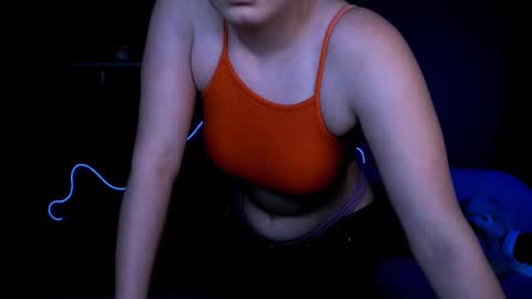 Snapshot of nikol_kitt chatting on February 12, 2:35 am Little Niko Help me reach my goals online show from February 12, 2:35 am