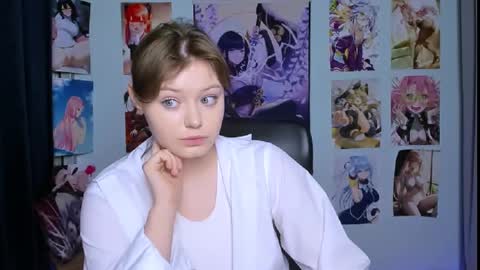 Snapshot of nikol_kitt chatting on February 17, 7:53 pm Little Niko Help me reach my goals online show from February 17, 7:53 pm