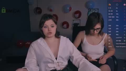Snapshot of nikol_kitt chatting on February 22, 5:34 am Little Niko Help me reach my goals online show from February 22, 5:34 am