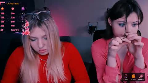 Snapshot of nikol_kitt chatting on February 27, 8:20 pm Little Niko Help me reach my goals online show from February 27, 8:20 pm