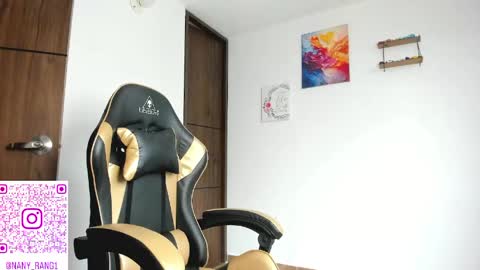 Nikol Rang online show from May 5, 6:27 pm