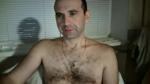 nikolas_vaz online show from December 11, 9:12 pm