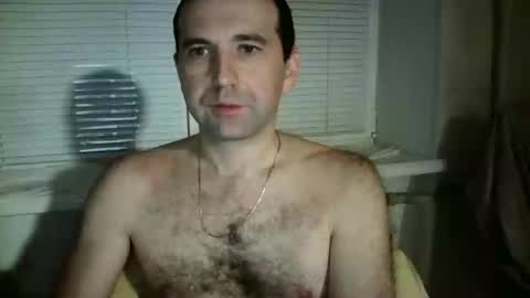 nikolas_vaz online show from January 14, 9:30 pm