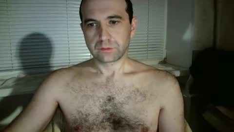 nikolas_vaz online show from December 16, 9:09 pm