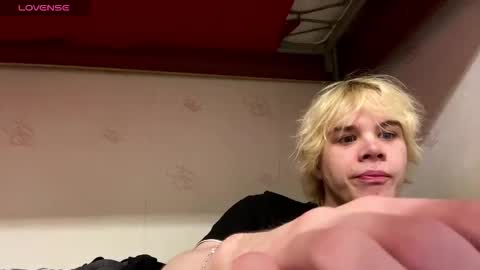 Snapshot of nikolasbucks chatting on December 17, 9:32 pm nikolasbucks online show from December 17, 9:32 pm