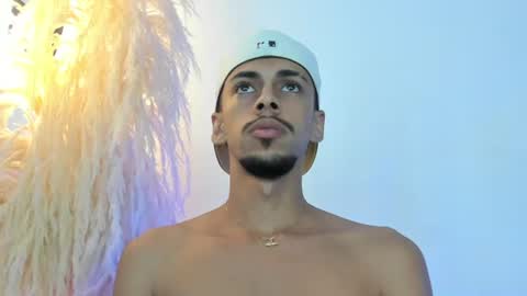 Snapshot of nikolay_dimitrov chatting on August 4, 12:25 am online show from August 4, 12:25 am