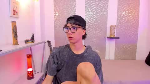    online show from September 29, 4:39 am