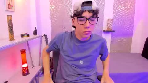    online show from October 8, 4:32 am