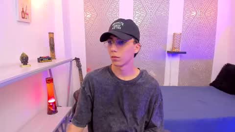    online show from December 1, 4:17 am