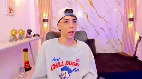    online show from February 12, 4:18 am