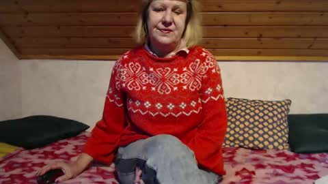 Nikole1 online show from December 14, 1:05 pm