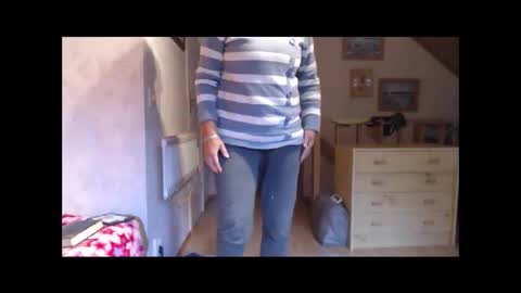 Snapshot of nikole111 chatting on October 22, 10:04 am Nikole1 online show from October 22, 10:04 am