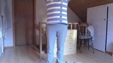 Snapshot of nikole111 chatting on November 17, 11:38 am Nikole1 online show from November 17, 11:38 am