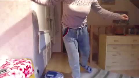 Snapshot of nikole111 chatting on December 5, 10:24 am Nikole1 online show from December 5, 10:24 am