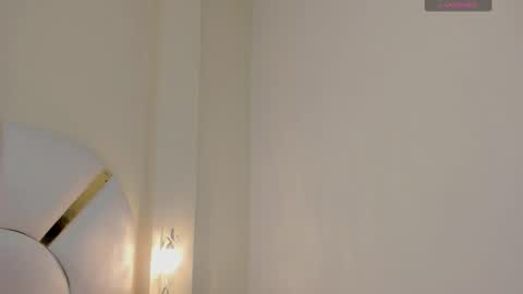 Snapshot of nikolkarter chatting on December 4, 12:03 pm Nikol Karter online show from December 4, 12:03 pm