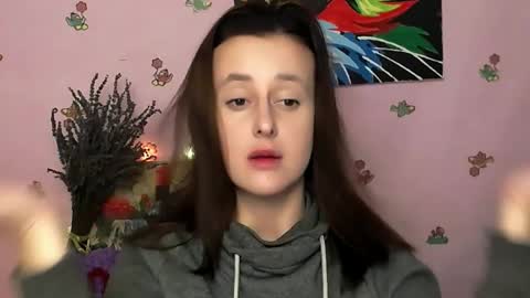 Snapshot of nikolleta_m chatting on November 7, 8:58 am Nikolleta online show from November 7, 8:58 am