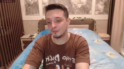 Snapshot of nikolos_vise chatting on January 15, 4:54 pm Nikolos online show from January 15, 4:54 pm