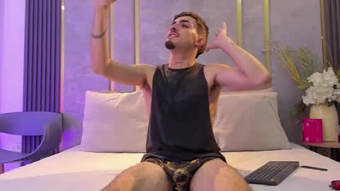 Niko Stone online show from October 12, 4:11 am