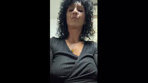 nikol online show from October 1, 6:25 pm