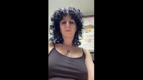 Snapshot of nikpassion123 chatting on February 26, 8:19 pm nikol online show from February 26, 8:19 pm