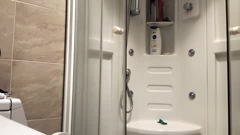 Snapshot of niks1412985 chatting on December 15, 4:28 am Niks online show from December 15, 4:28 am