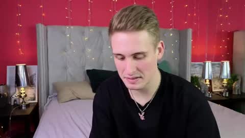 Nick online show from March 5, 8:21 pm
